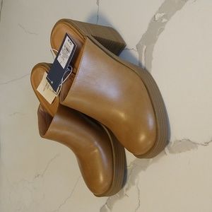 NWT Women's Tess Platform Mule Heels - Universal Thread™ Tan 7